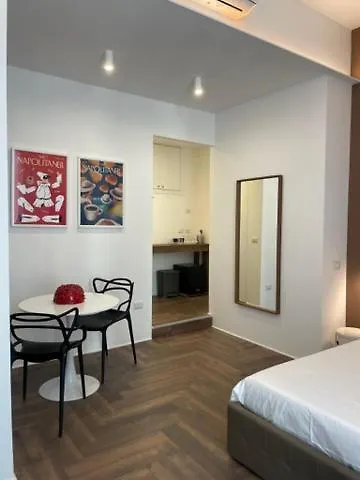 The Napolitaner - Duomo Suites Apartment Naples