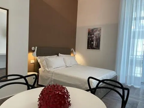 The Napolitaner - Duomo Suites Italy